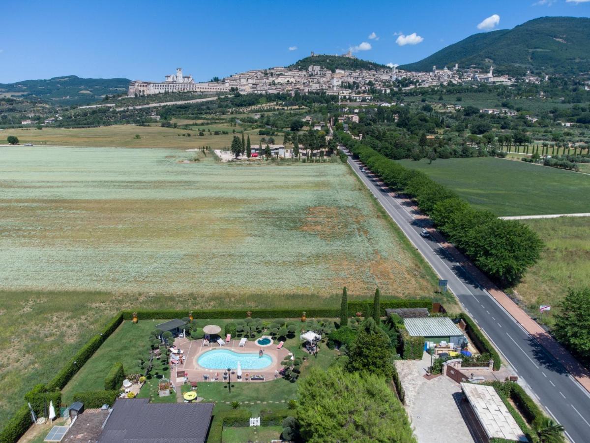 Bed and breakfast Unica Assisi Agri-Charming House Extérieur photo