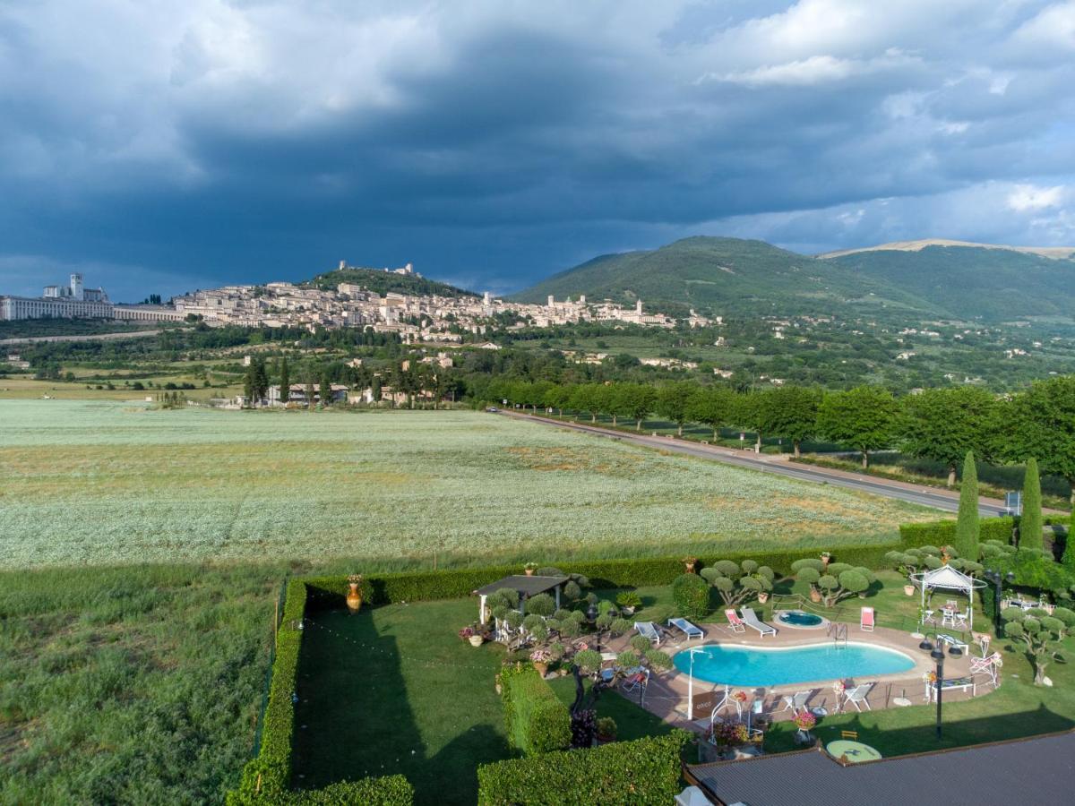 Bed and breakfast Unica Assisi Agri-Charming House Extérieur photo