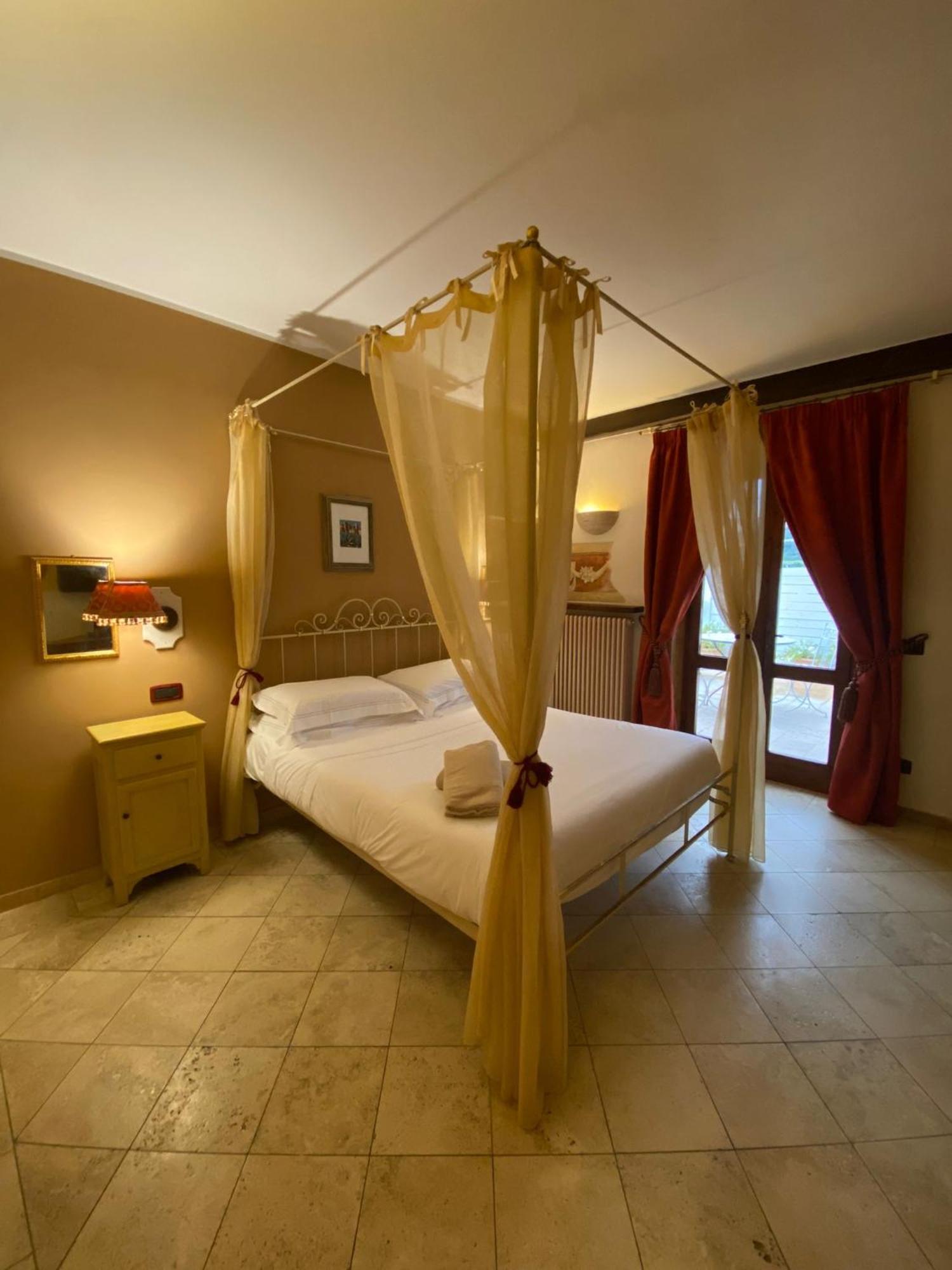 Bed and breakfast Unica Assisi Agri-Charming House Extérieur photo