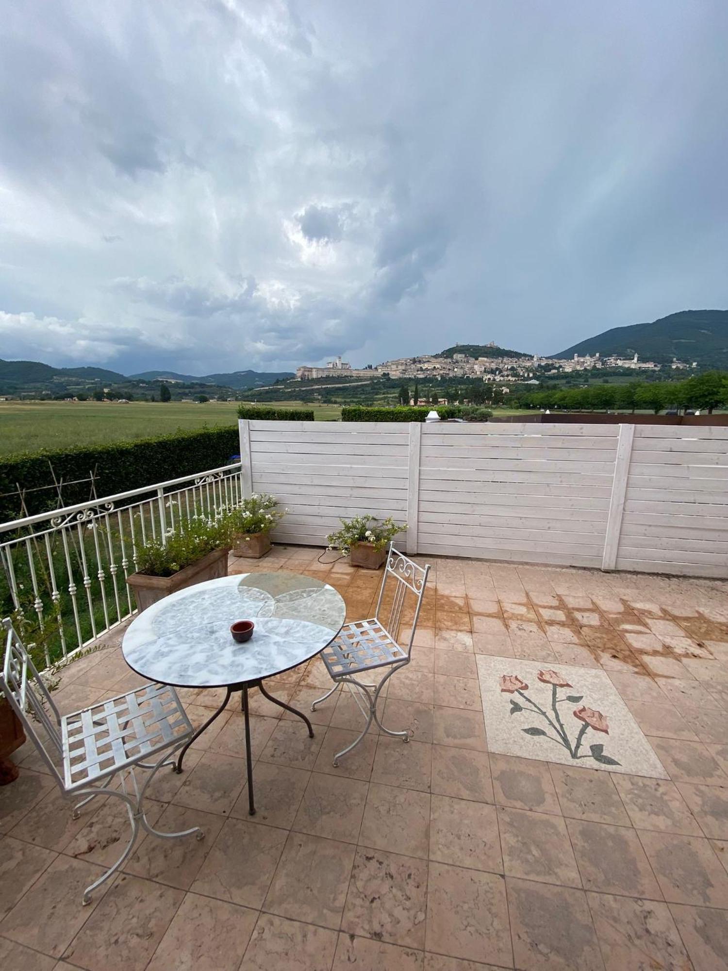 Bed and breakfast Unica Assisi Agri-Charming House Extérieur photo