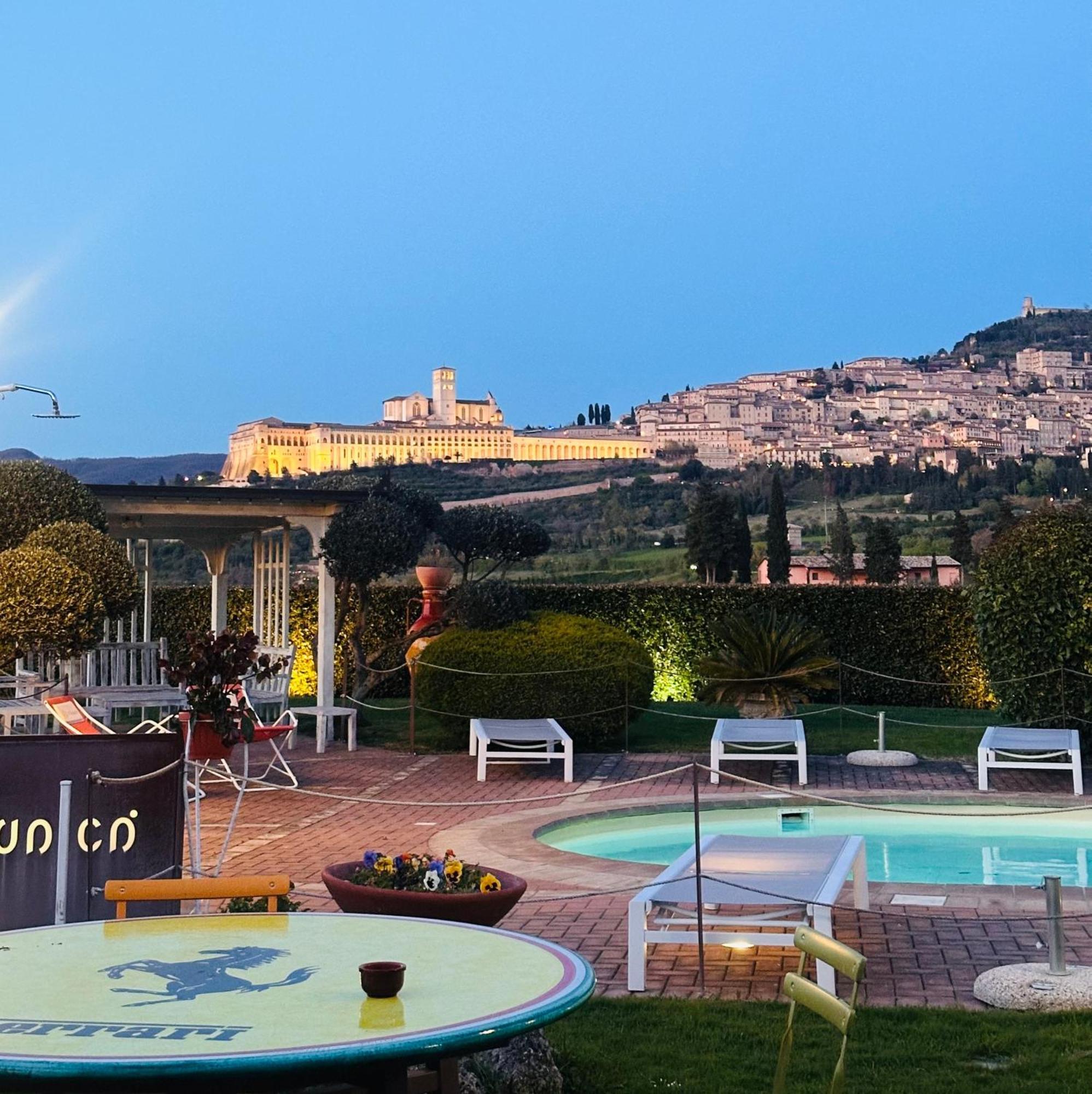 Bed and breakfast Unica Assisi Agri-Charming House Extérieur photo